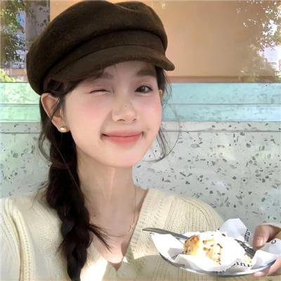 摄影师贝尔蒂与海豚零距离